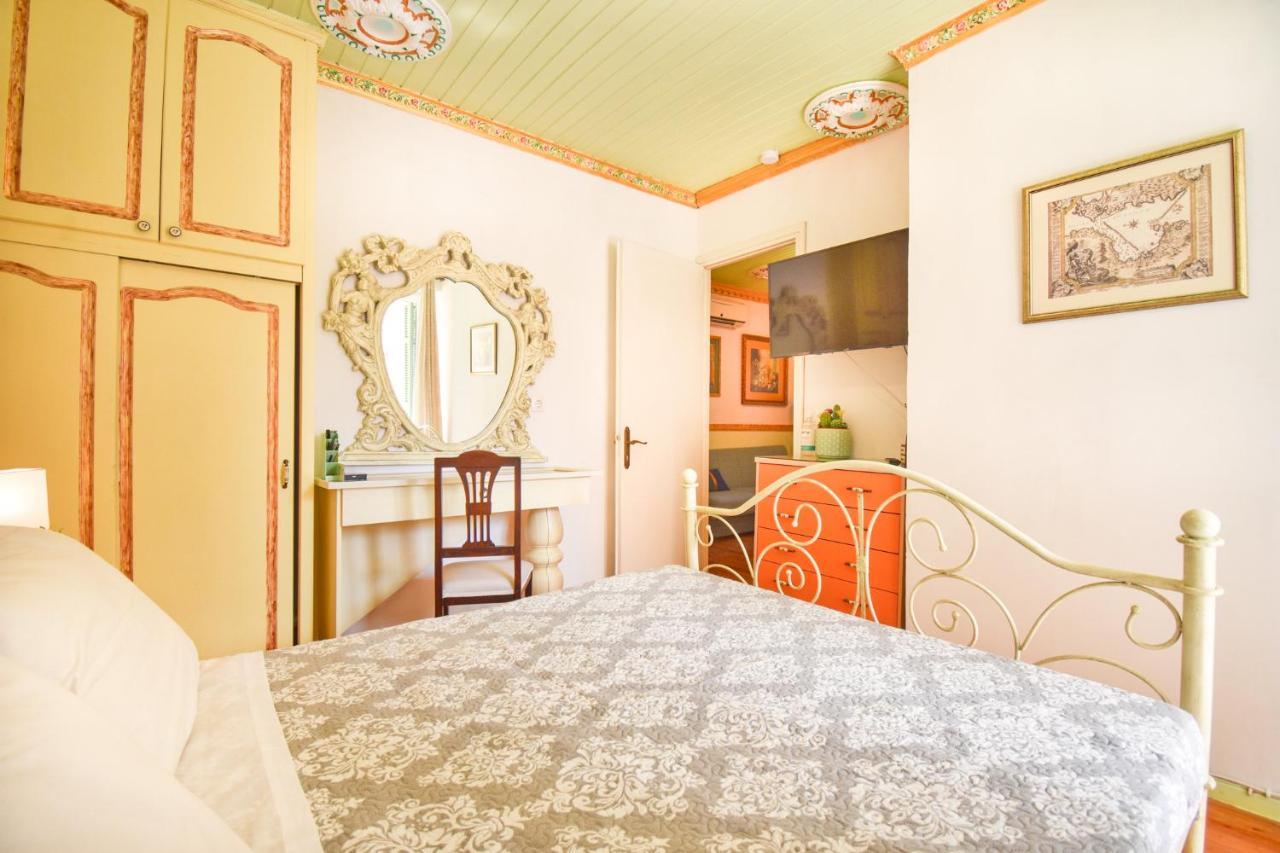 Venetian Well Gallery Apartment In Corfu Old Town Luaran gambar
