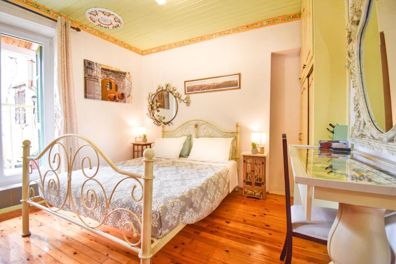 Venetian Well Gallery Apartment In Corfu Old Town Luaran gambar